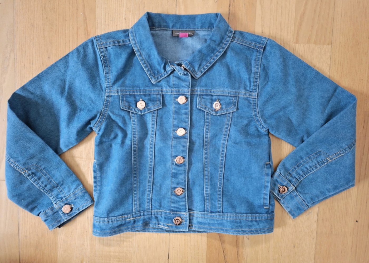 Jeansjacke mit Applikation 