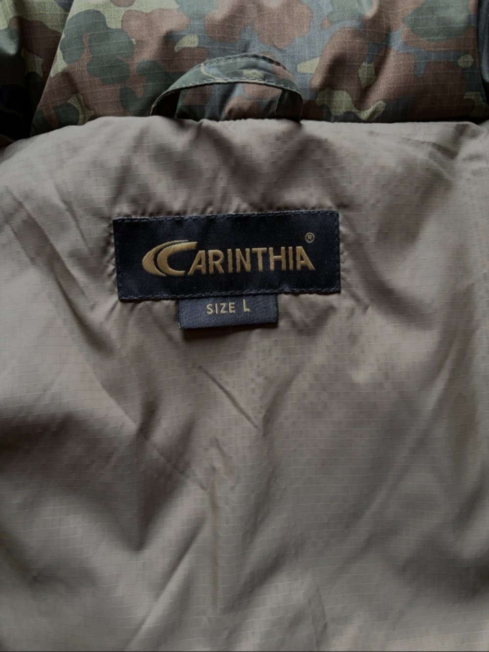 Carinthia Hig Spezialkräfte Jacke Größe L + Packsack 