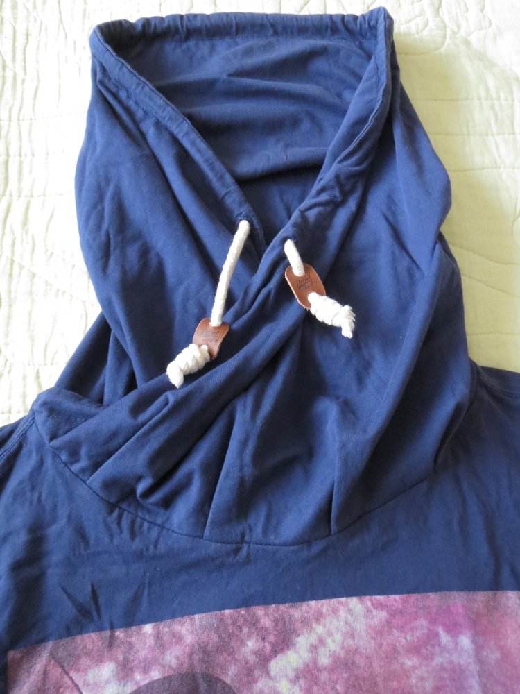Shirt mit Kragen/Kaputze, Gr. M, dunkelblau