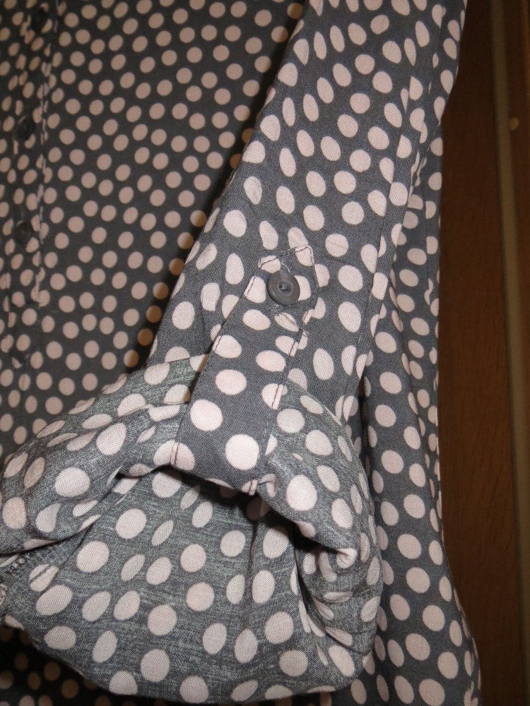 Bluse, Gr.42/M, gepunktet