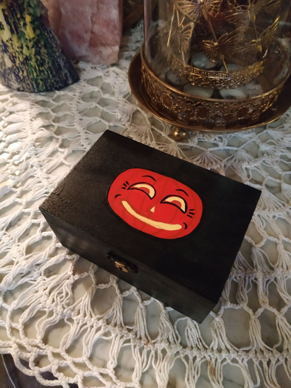 Kleine Halloween Gothic Truhe Kürbis