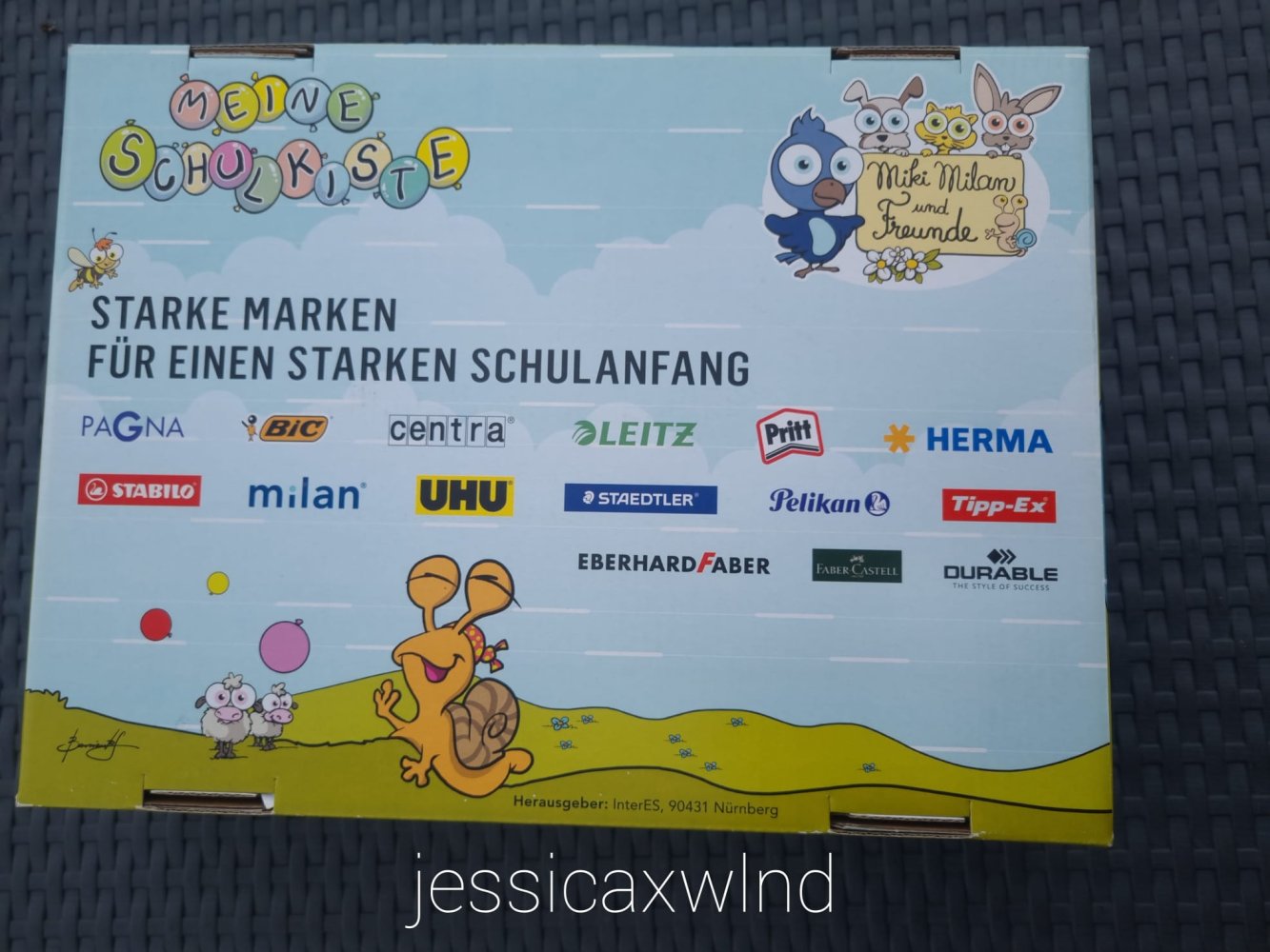 Schulkiste Schulkarton Einschulung Schulanfang Schule
