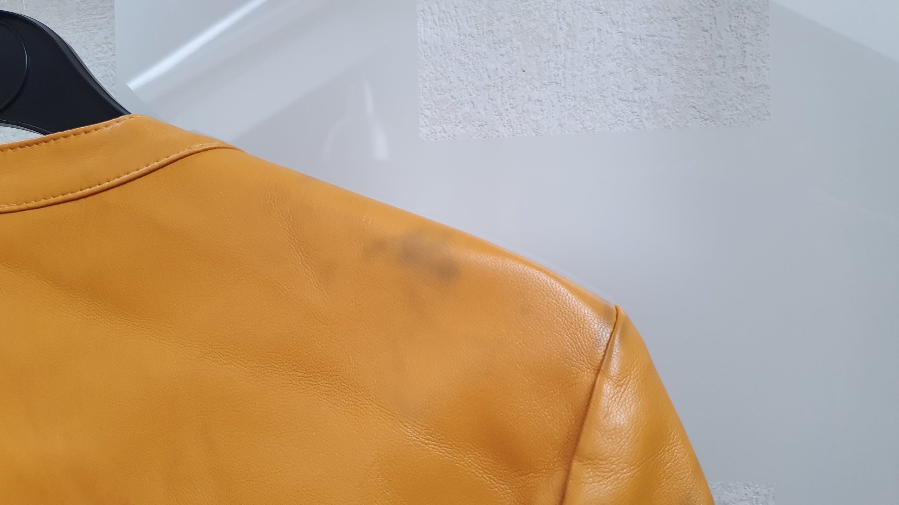 Zara Kunstlederjacke Gr. M senffarben