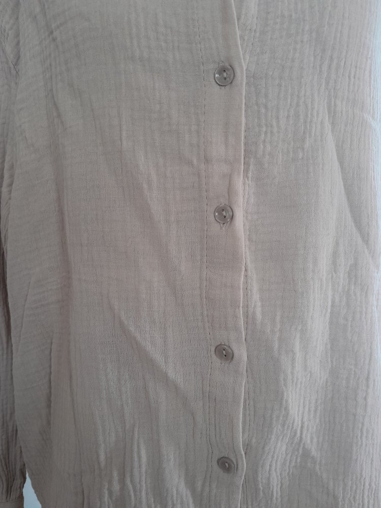 Langes, beiges Oversize Hemd aus Musselin, Gr.34