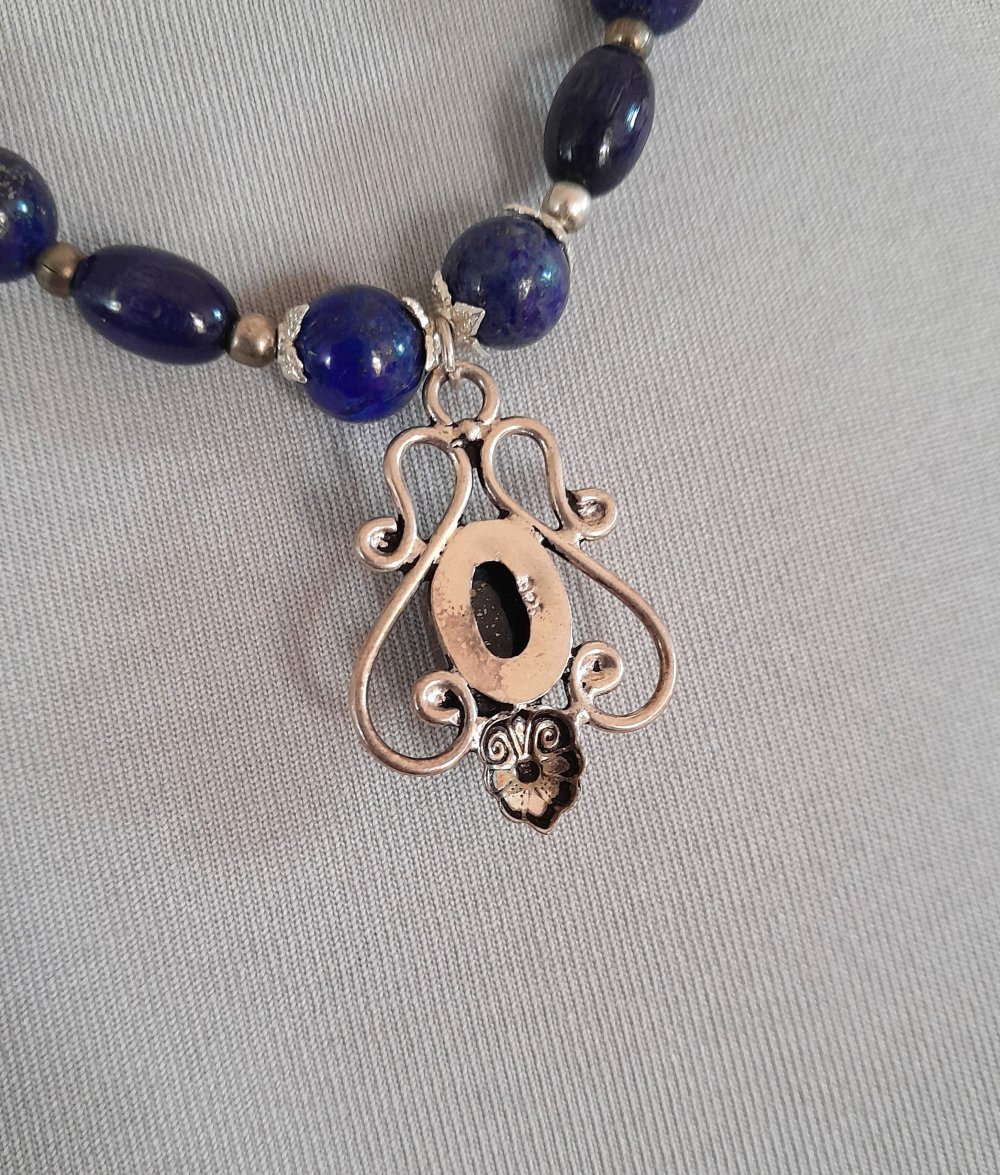 Wunderschönes, einzigartiges Lapislazuli Collier