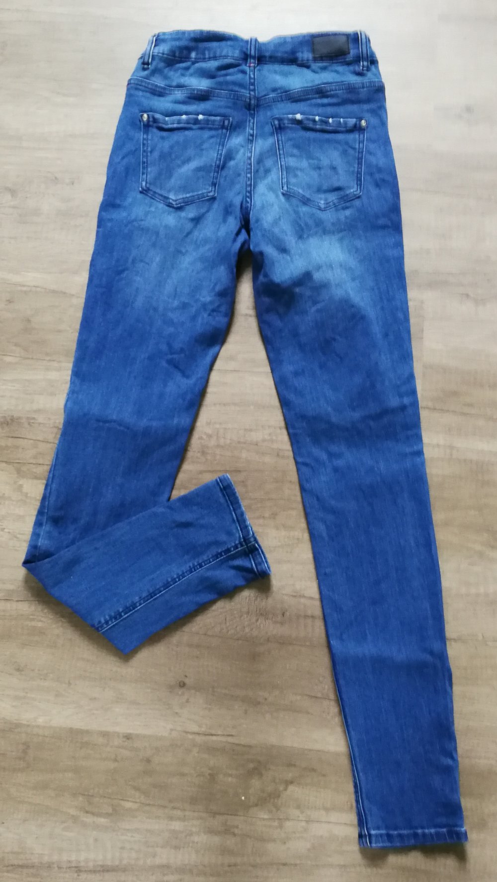 Jeans Jeanshose Röhre Slim Fit Orsay Strassdeko tolles Design!