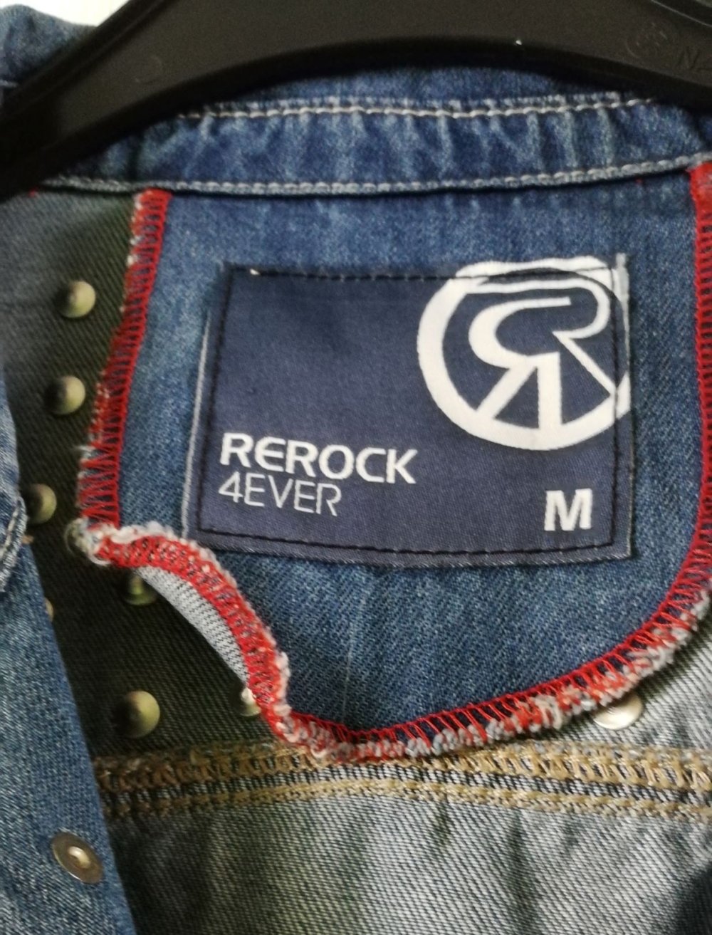 Jeans Jacke Designerjacke ReRock Nietenjacke Unisex Washed Out Usedlook Gr. M Rocker Metal Nieten!