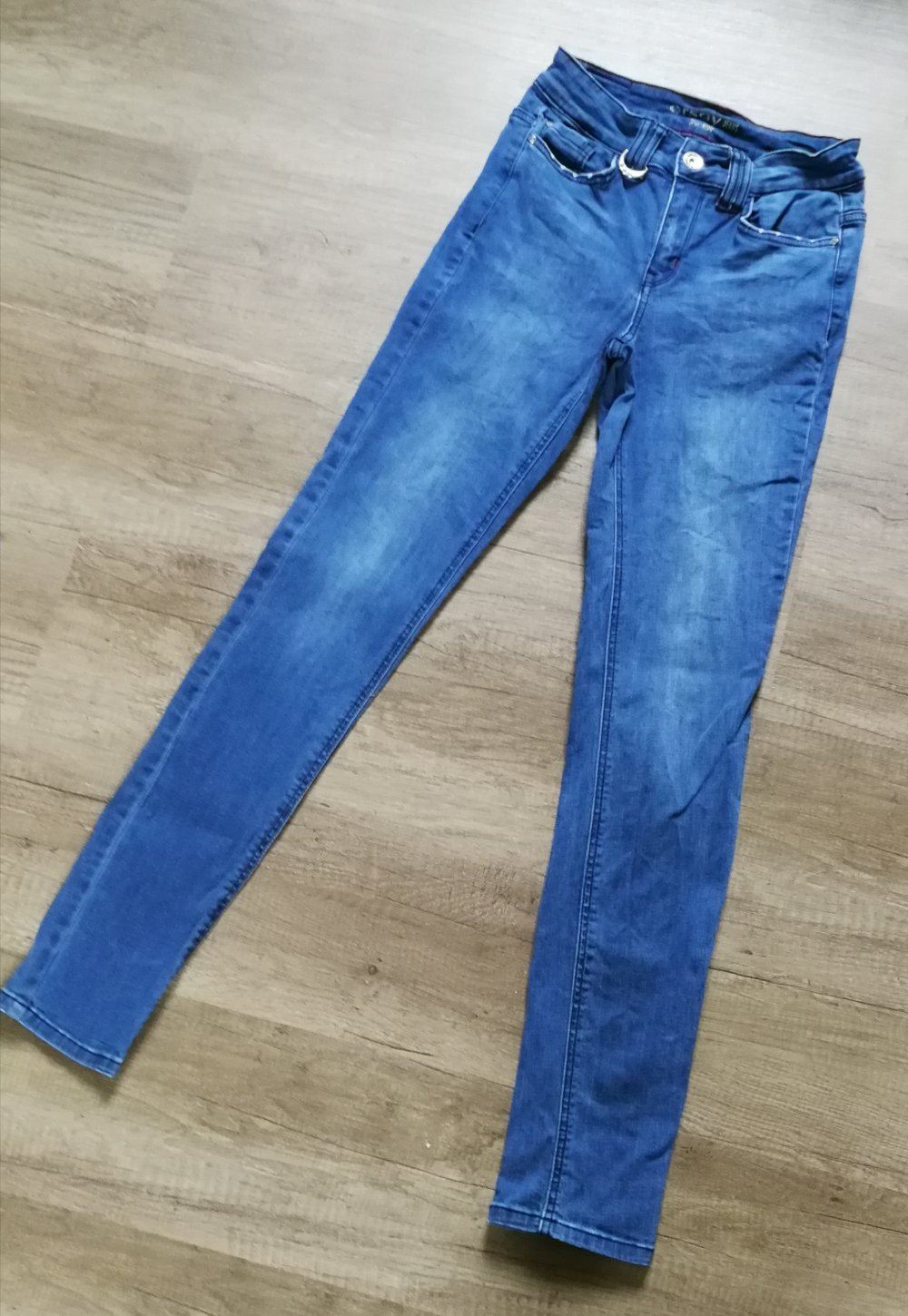 Jeans Jeanshose Röhre Slim Fit Orsay Strassdeko tolles Design!