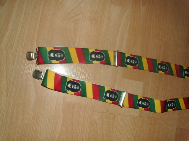 Hosenträger mit Bob Marley