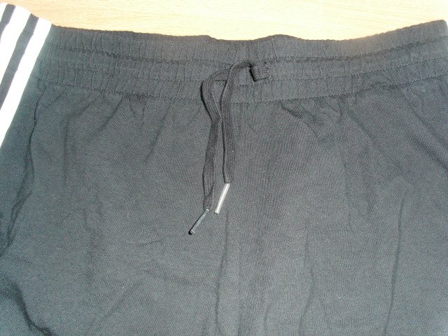 Sportshorts von Adidas, schwarz, Gr. 38/40