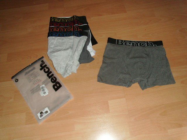 5 Boxershorts von Bench, Gr. M OVP