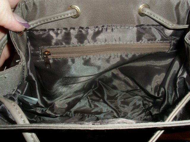 Kleiner Cityrucksack für Damen, taupe, neu