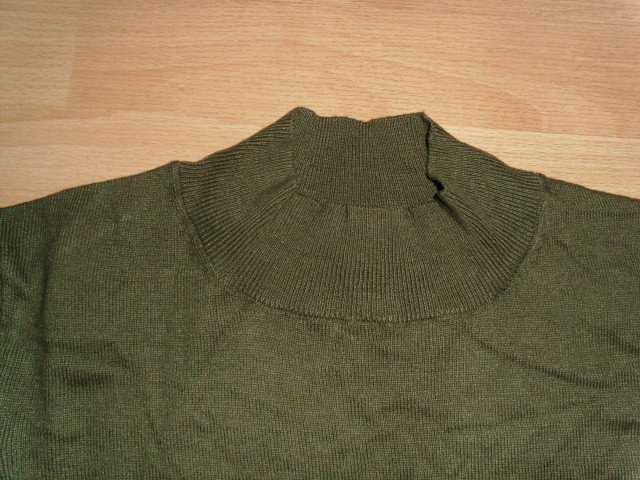 Leichter Pulli von Amazon Essentials, olivgrün, Gr. 42