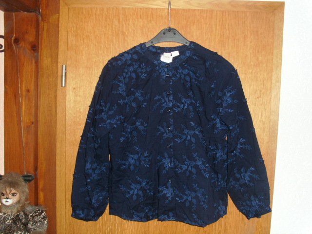 Bluse von Heine, dunkelblau mit Motiven, Gr. 40