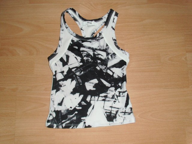 Top von Find, weiß-schwarz, Gr. 110