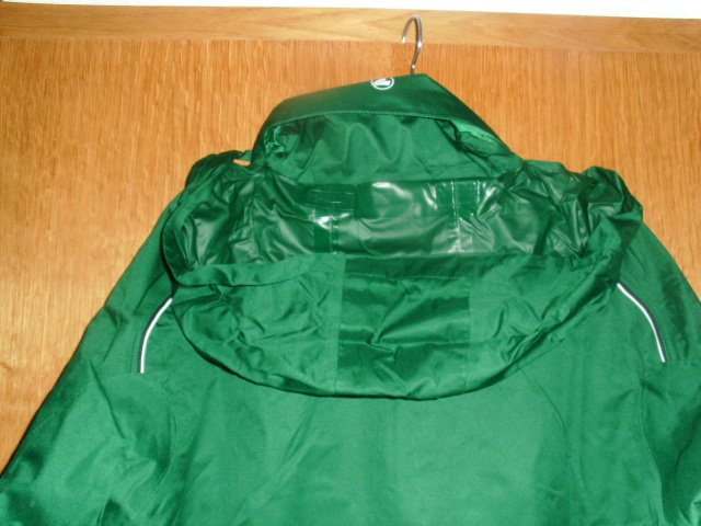 Regen- / Wetterjacke von Jako, grün, Gr. L mit Etikett