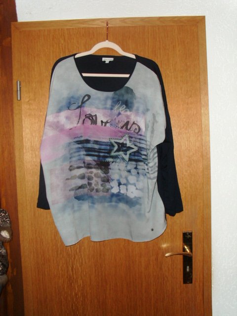 Langarmshirt von Gina Laura, schwarz mit Motiv, Gr. 50/52