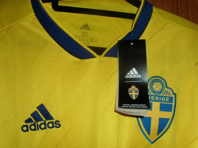 Trikot von Adidas, Schweden, gelb, Gr. XS