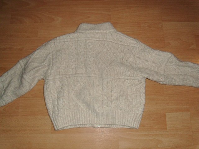 Strickjäckchen von Zara, hellbeige, Gr. 128