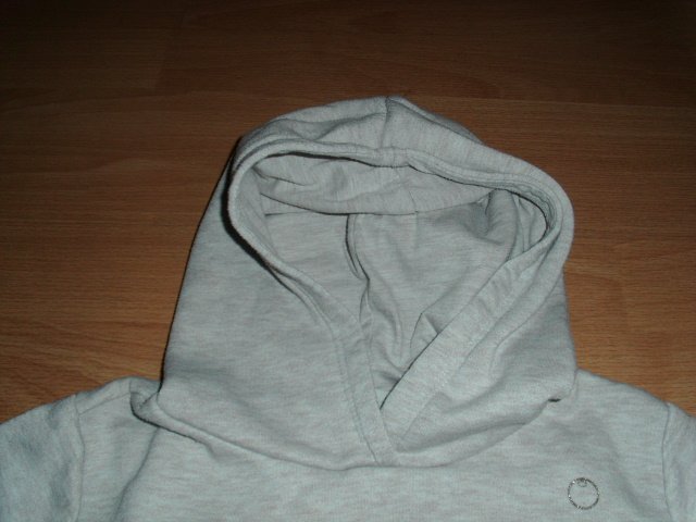 Hoodie von H&M, hellgrau mit Minnie Maus, Gr. 134
