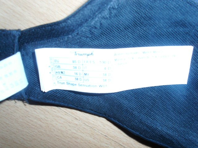 BH von Triumph, schwarz mit Bügel, Gr. 85 C