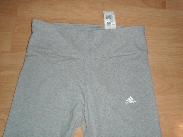 Leggings von Adidas, hellgrau mit Logo, Gr. 40 / 42