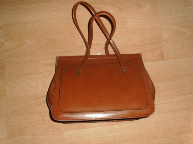 2 Vintage Handtaschen aus den 60ern, braun