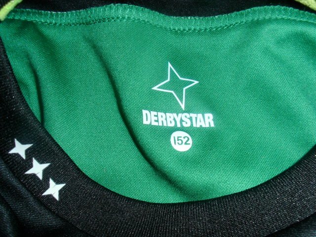 Sweatshirt / Sportoberteil von Derbystar Teamwear, grün, Gr. 152