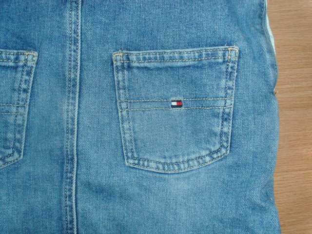 Jeanslatzrock von Tommy Hilfiger, hellblau, Gr. 122