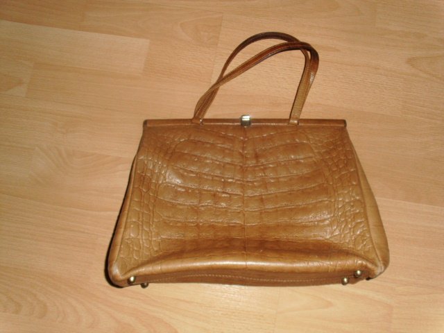 2 Vintage Handtaschen aus den 60ern, braun