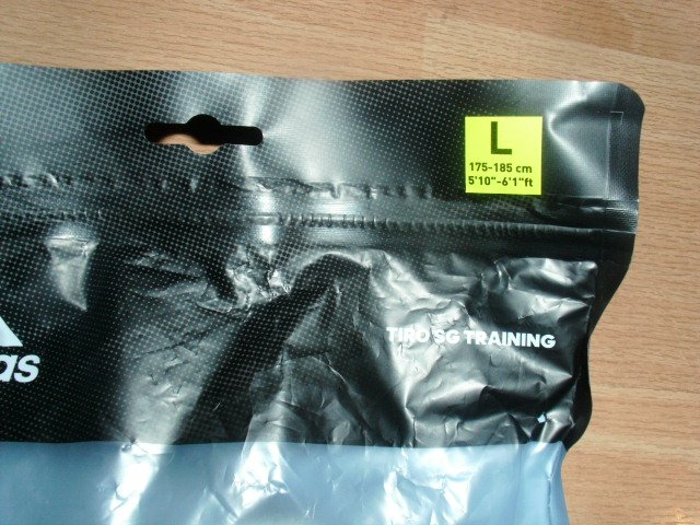 Schienbeinschoner von Adidas, Tiro, weiß, Gr. L OVP