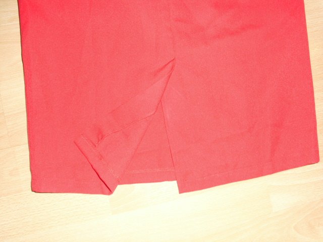 Kleid von Trendyol, rot, Gr. 40 mit Etikett