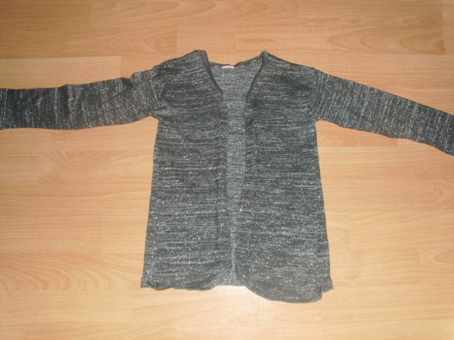 Cardigan, grau mit Glitzer, Gr. 122