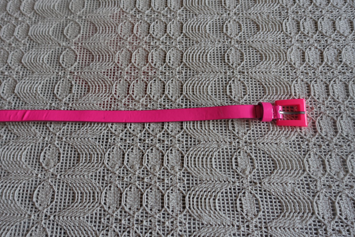 Vintage - Gürtel, pink, schmal, Ges.-Lg. ca. 105 cm, Lack-Kunstleder, 3,00 Euro