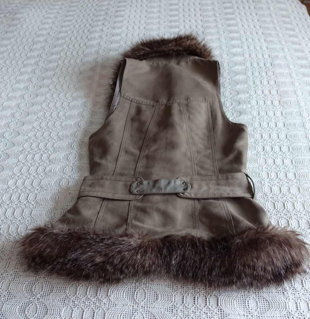 Weste, Wildleder-Weste, braun, mit Kunstfell, Gr. 34, ca. Gr. XS, Promod