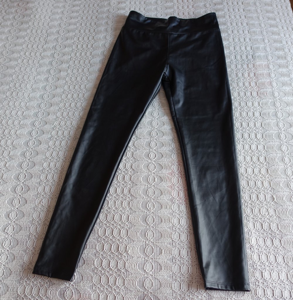 Leggings, Lederoptik, Gr. L bzw. ca. Gr. 38/40, schwarz, Terranova