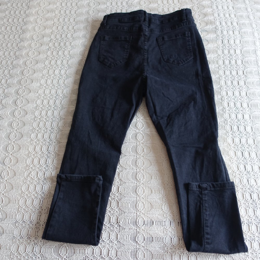 Jeans, Hose, Röhrenjeans, Shein, Gr. M bzw. ca. Gr. 36/38, schwarz