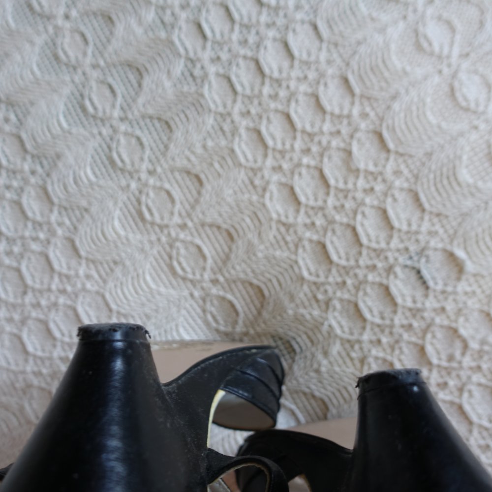 Schuhe - Riemchen-Sandalette, schwarz, Gr. 37, Kunstleder