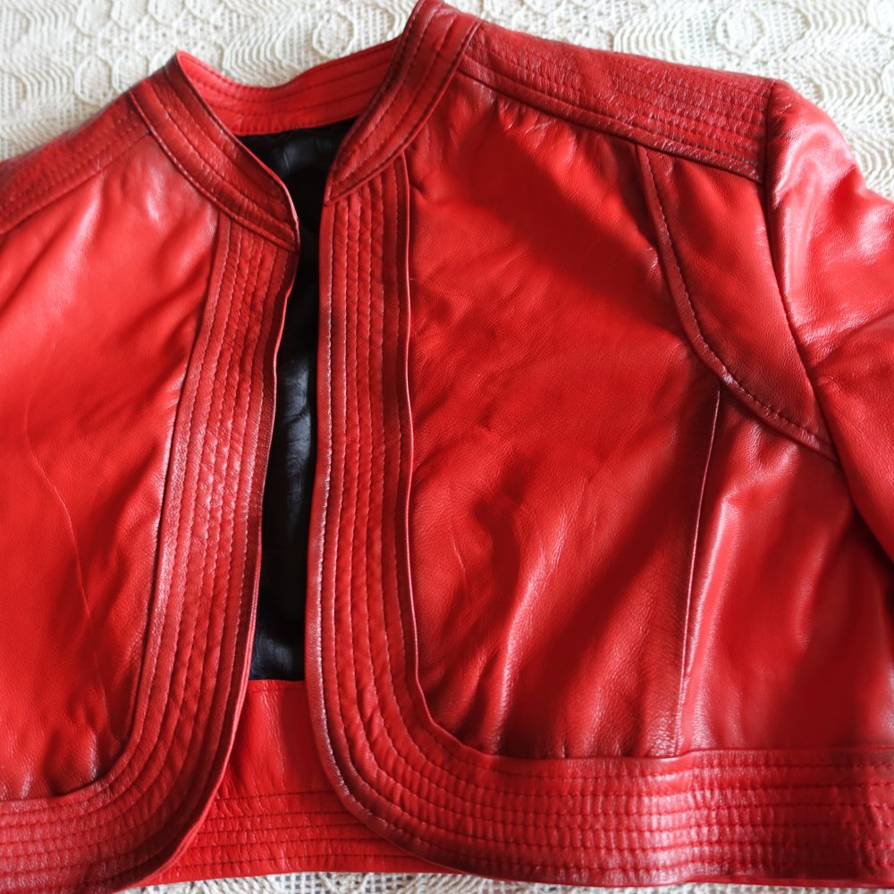 Jacke, Bolero, echt Leder, ca. Gr. 34/36 bzw. ca. Gr. XS/S, maßgeschneidert, neu, nicht getragen