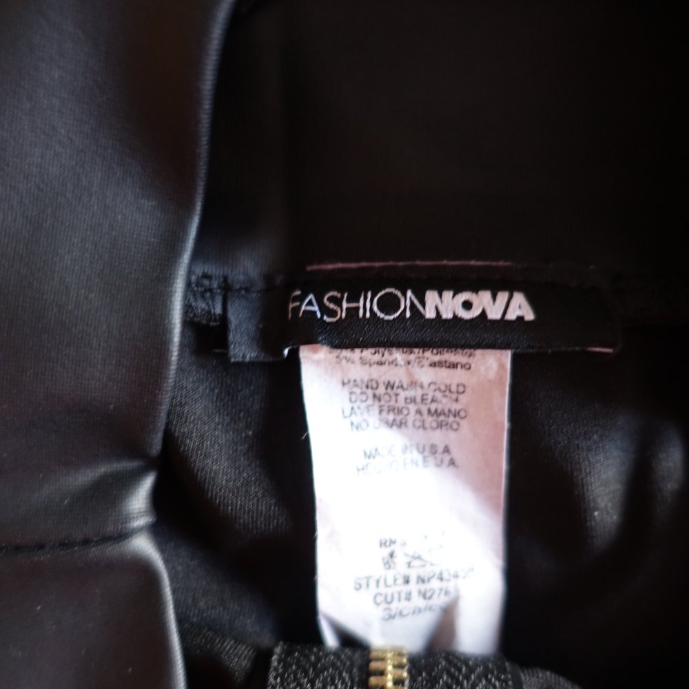 Leggings, Lederoptik, ca. Gr. 34? bzw. ca. Gr. XS, schwarz, RV, Fashion Nova