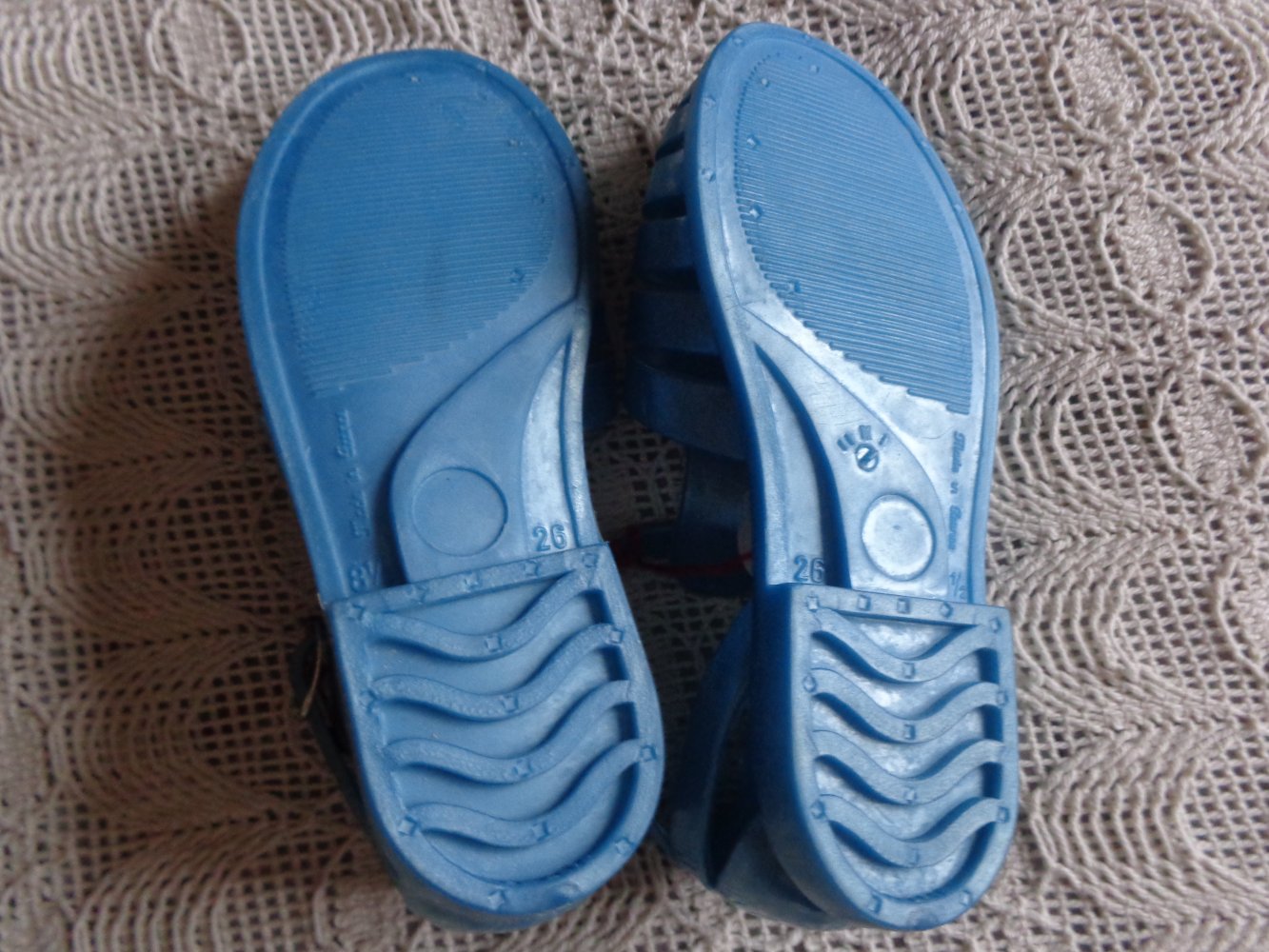 Badeschuhe Badesandalen Gr. 26 hellblau 