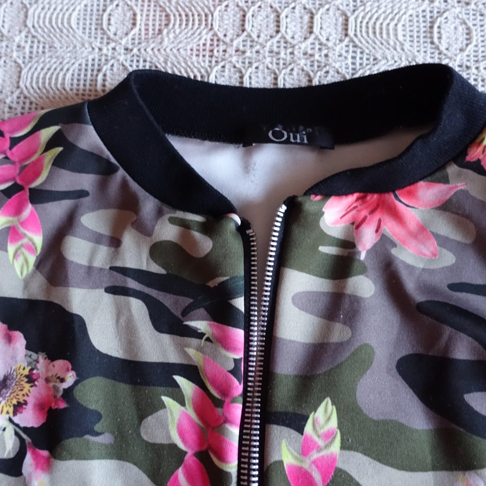 Jacke, RV, ca. Gr. 34/36, ca. Gr. XS/S, Blumenmuster, RV, Oui