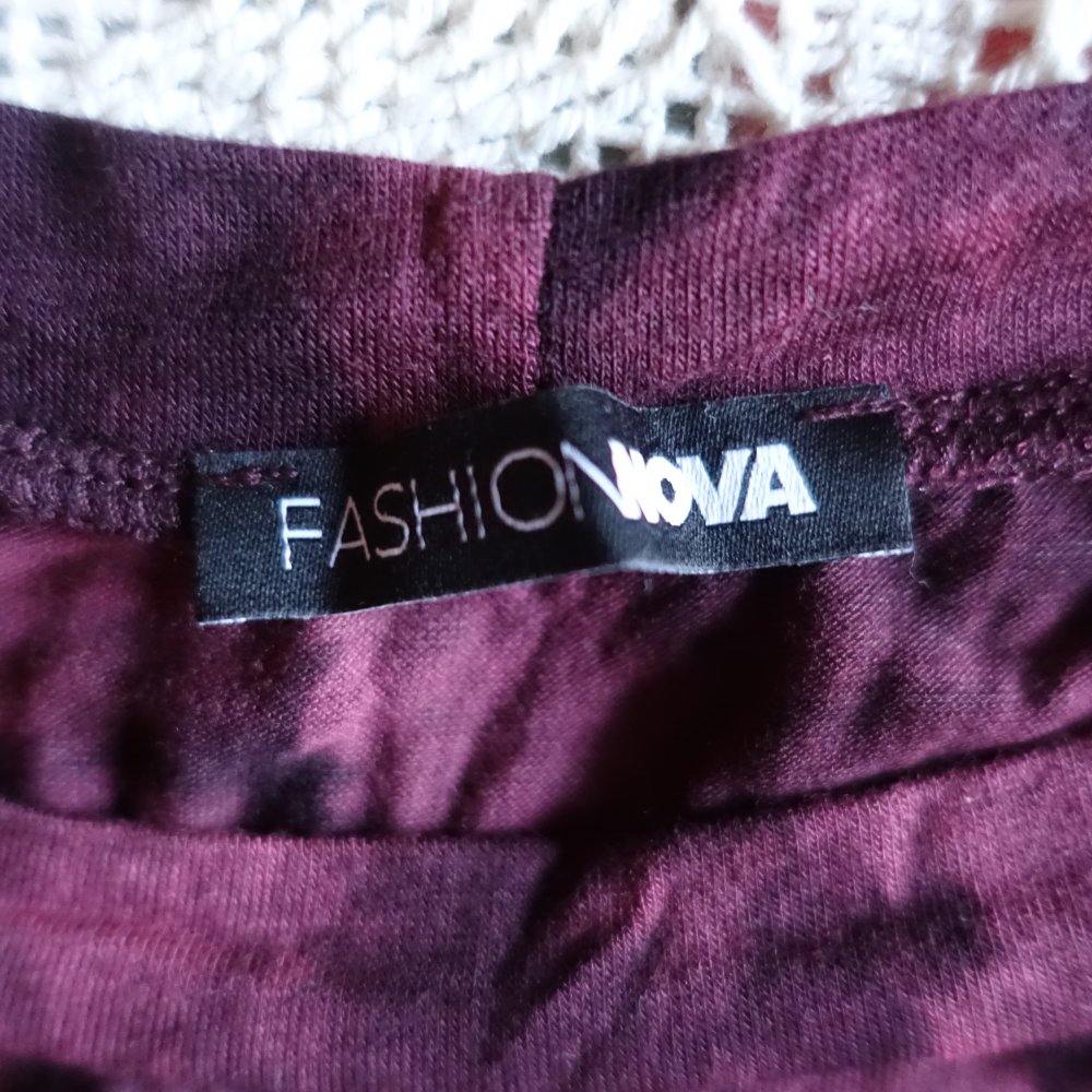 Shirt, Langarmshirt, Gr. XS bzw. ca. Gr. 34, bordeaux/gemustert