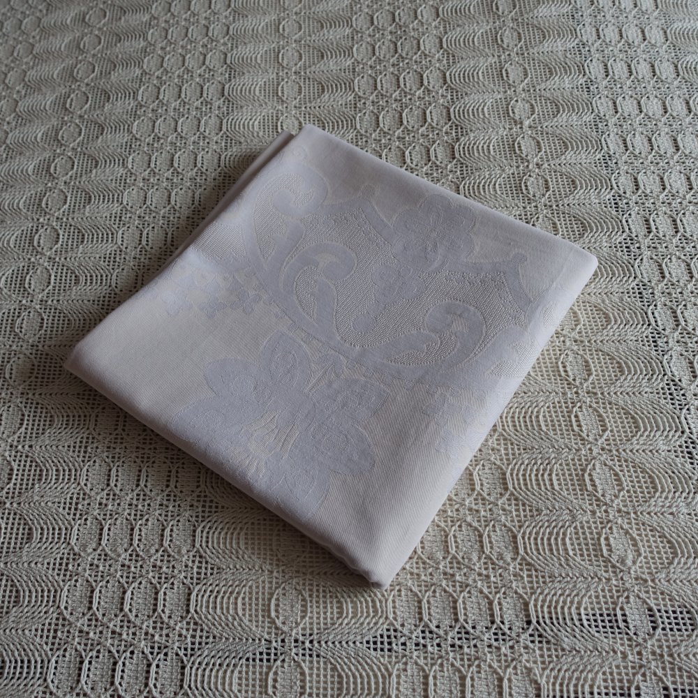 Tischdecke - beige, gemustert, ca. 103 x 208 cm