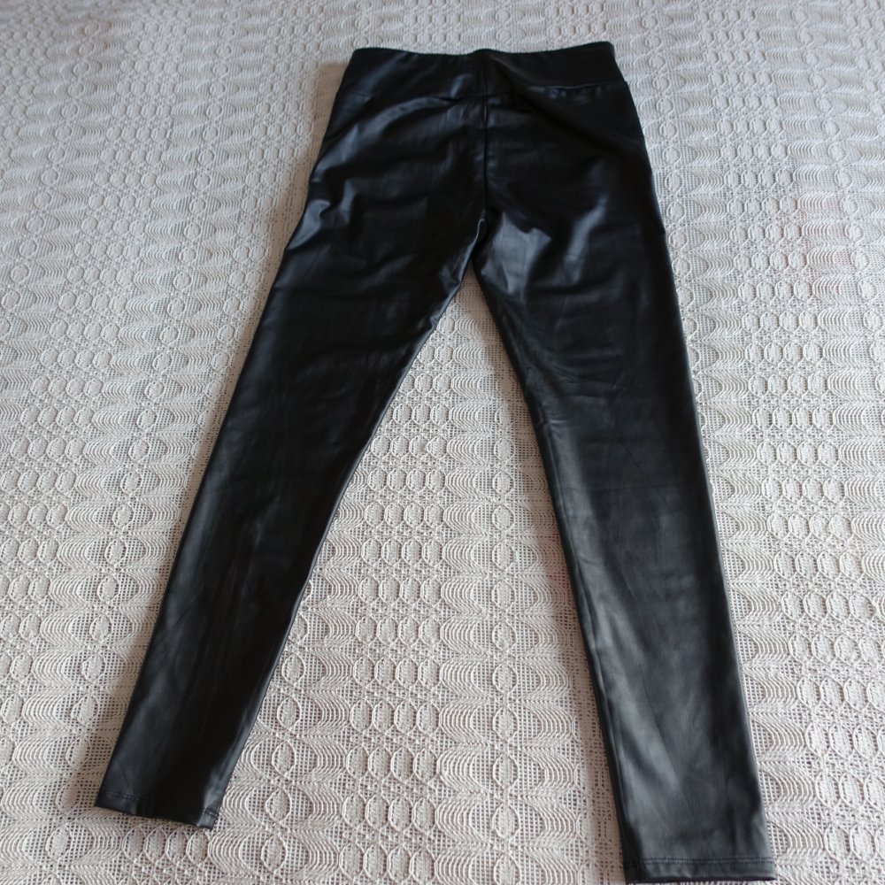 Leggings, Lederoptik, Gr. L bzw. ca. Gr. 38/40, schwarz, Terranova