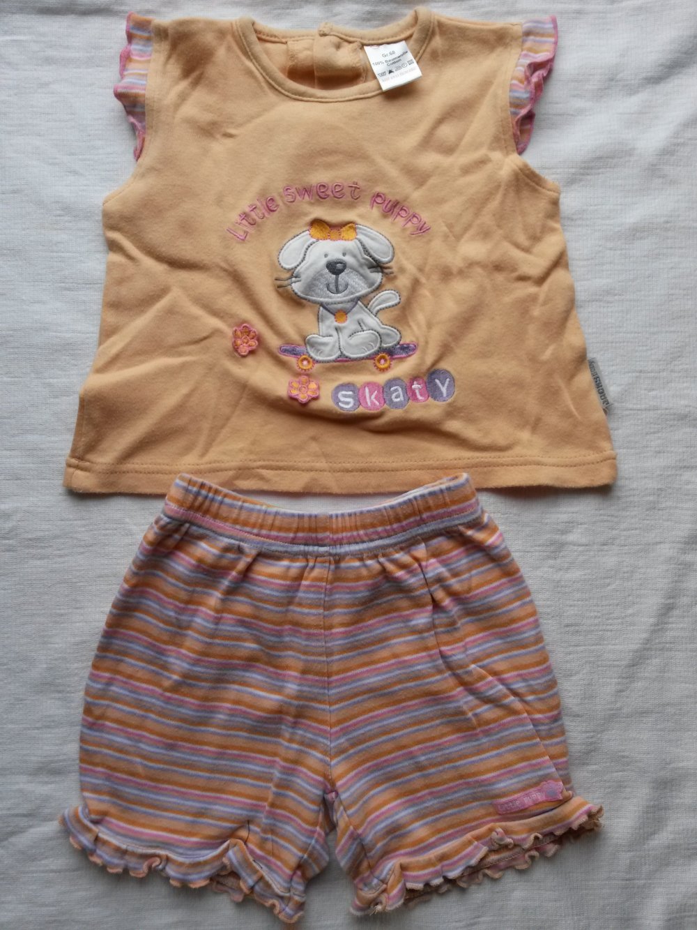 Set Shirt/ Top und Shorts in Gr. 68