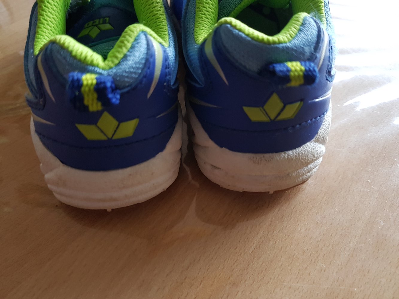 tolle Turnschuhe/ Sneaker Gr. 26 von Lico