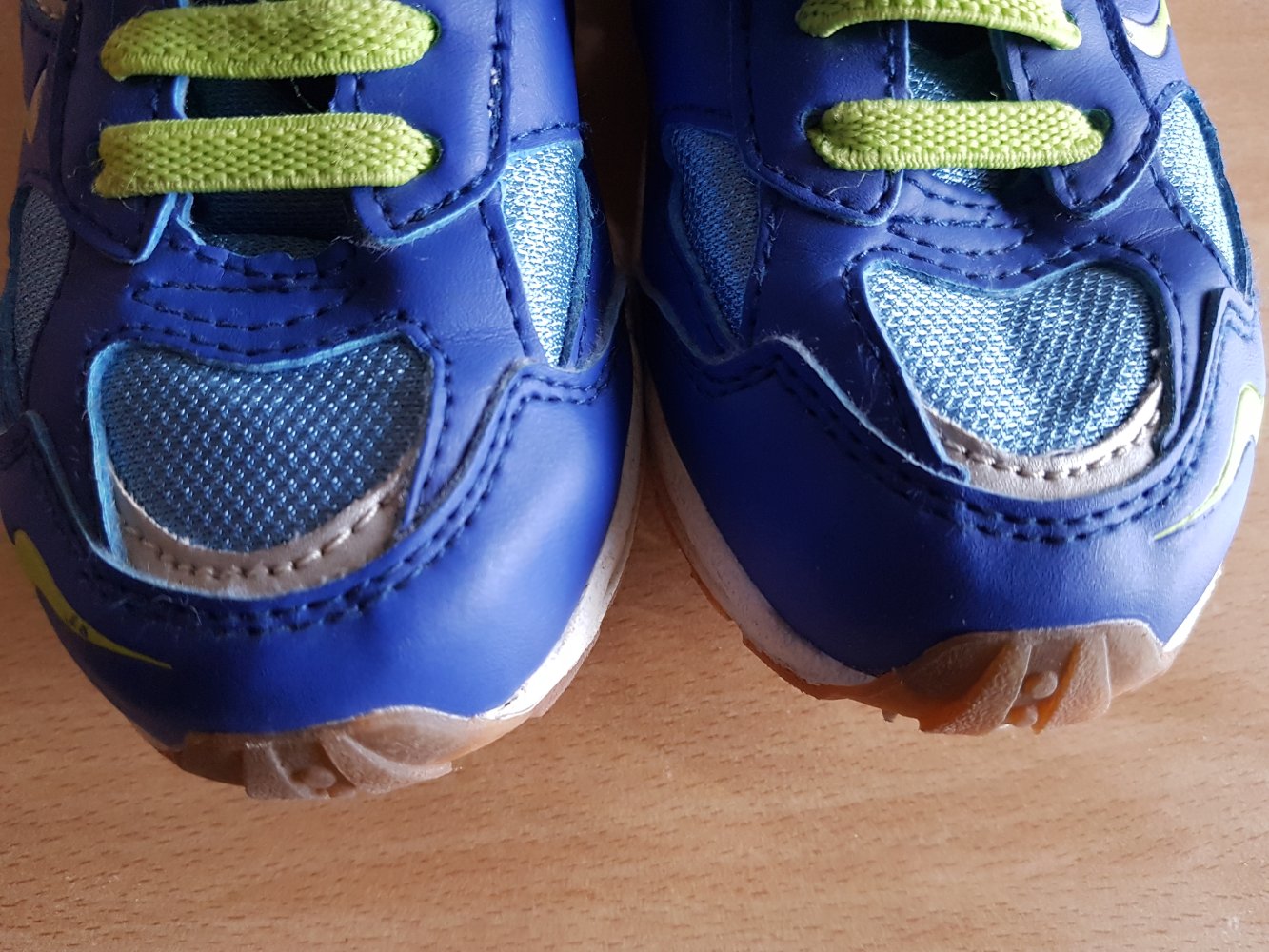 tolle Turnschuhe/ Sneaker Gr. 26 von Lico