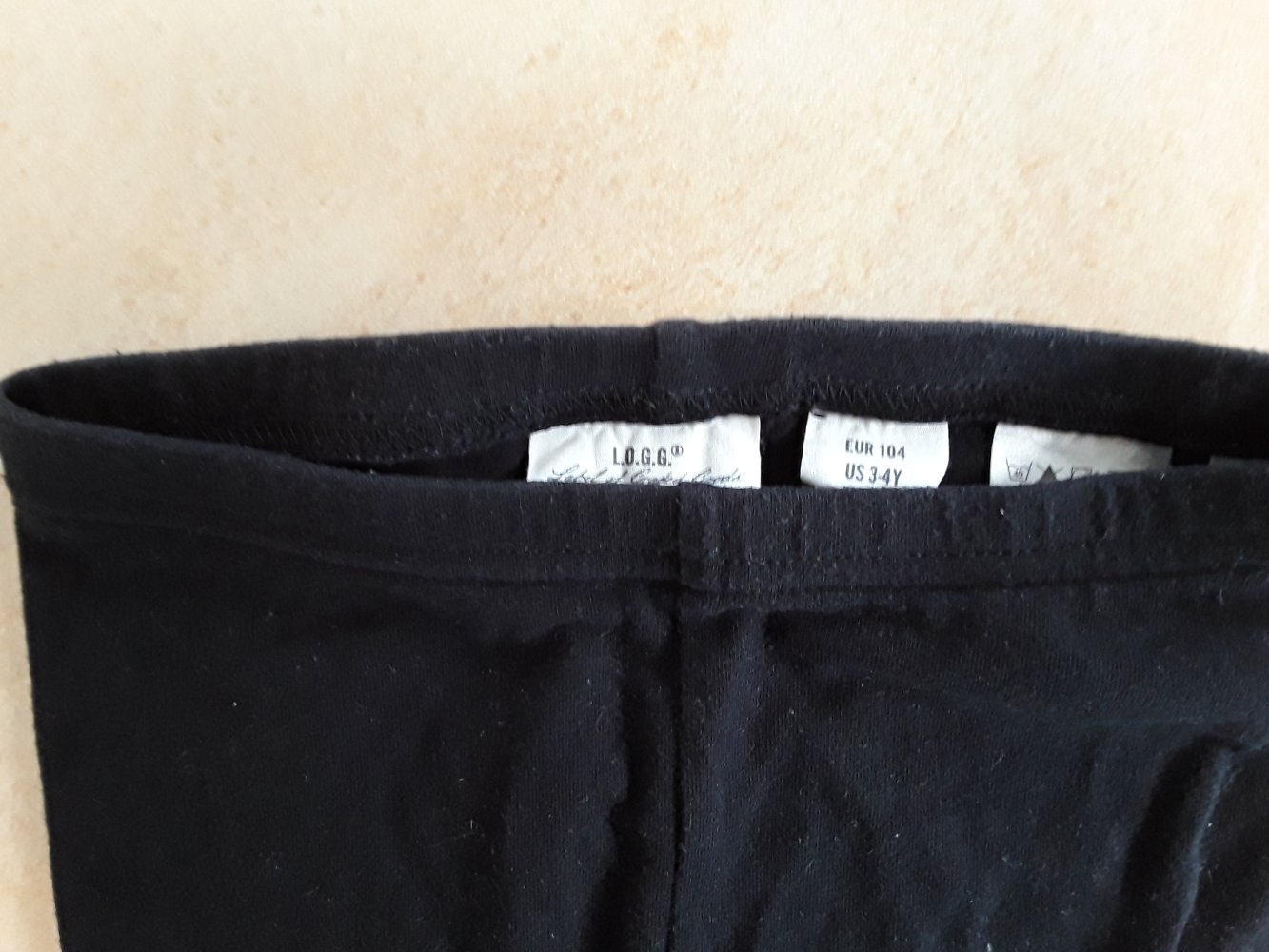 schwarze Leggings 104 