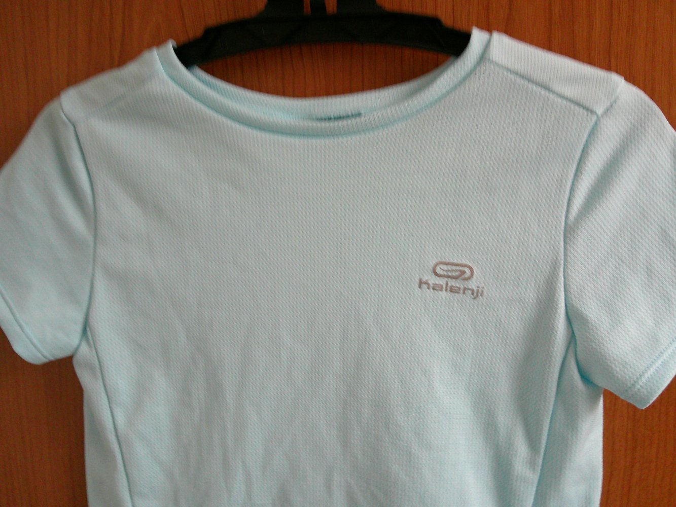 hellblaues Sportshirt Größe 116/122 von Decathlon